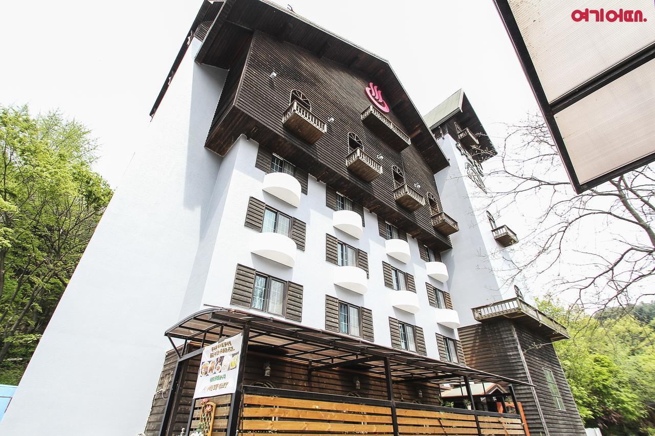 Garden Hotel Uijeongbu Buitenkant foto